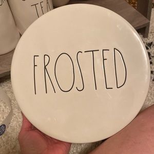 Rae Dunn “Frosted” Cake Stand